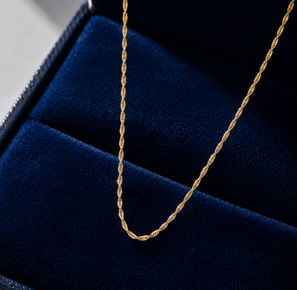 Collar Noa · Oro Sutil