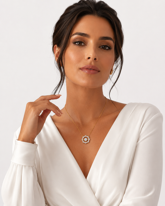 Collar Lunara · Moissanita VVS